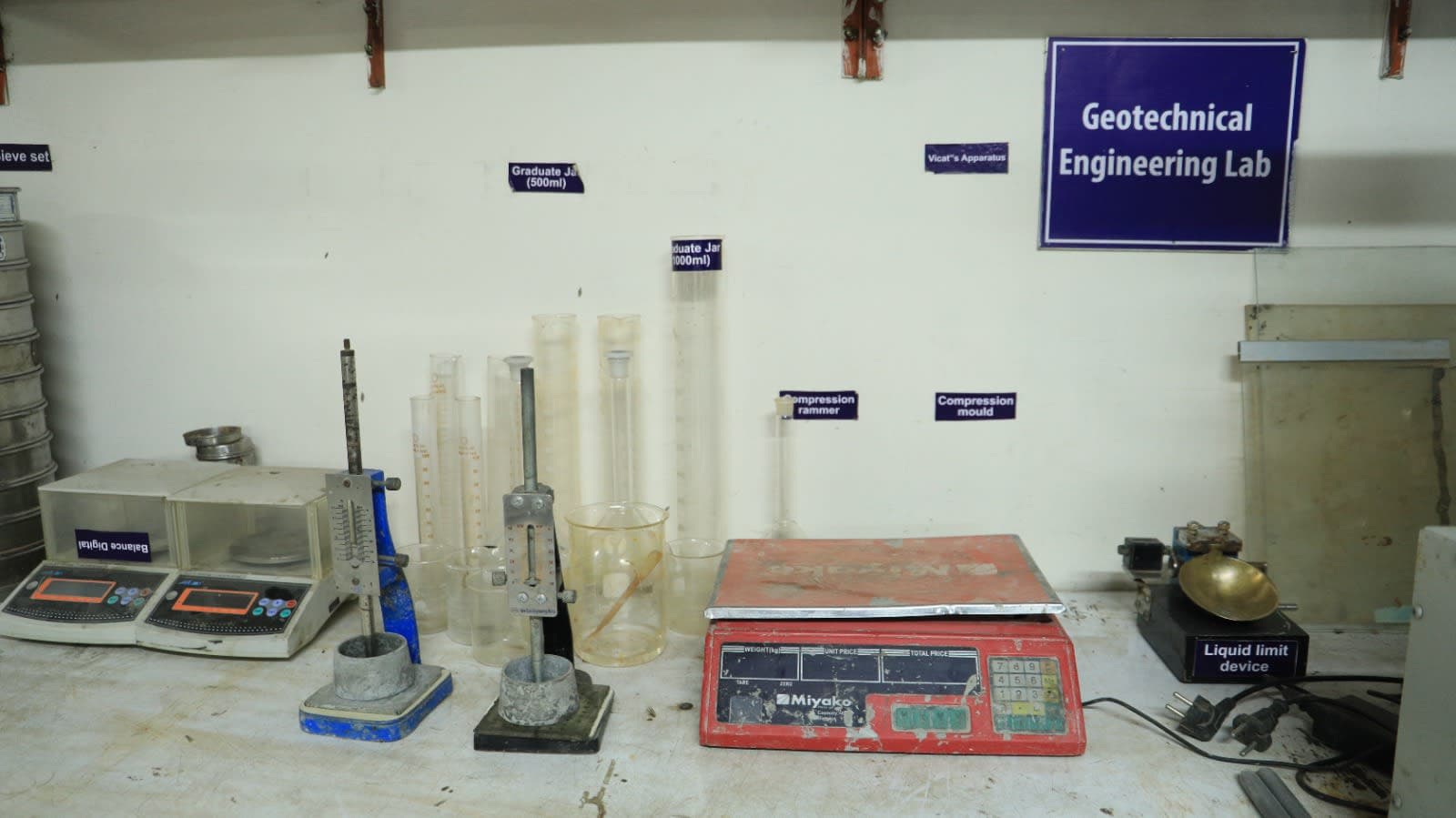 Geotechnical Engineering Lab