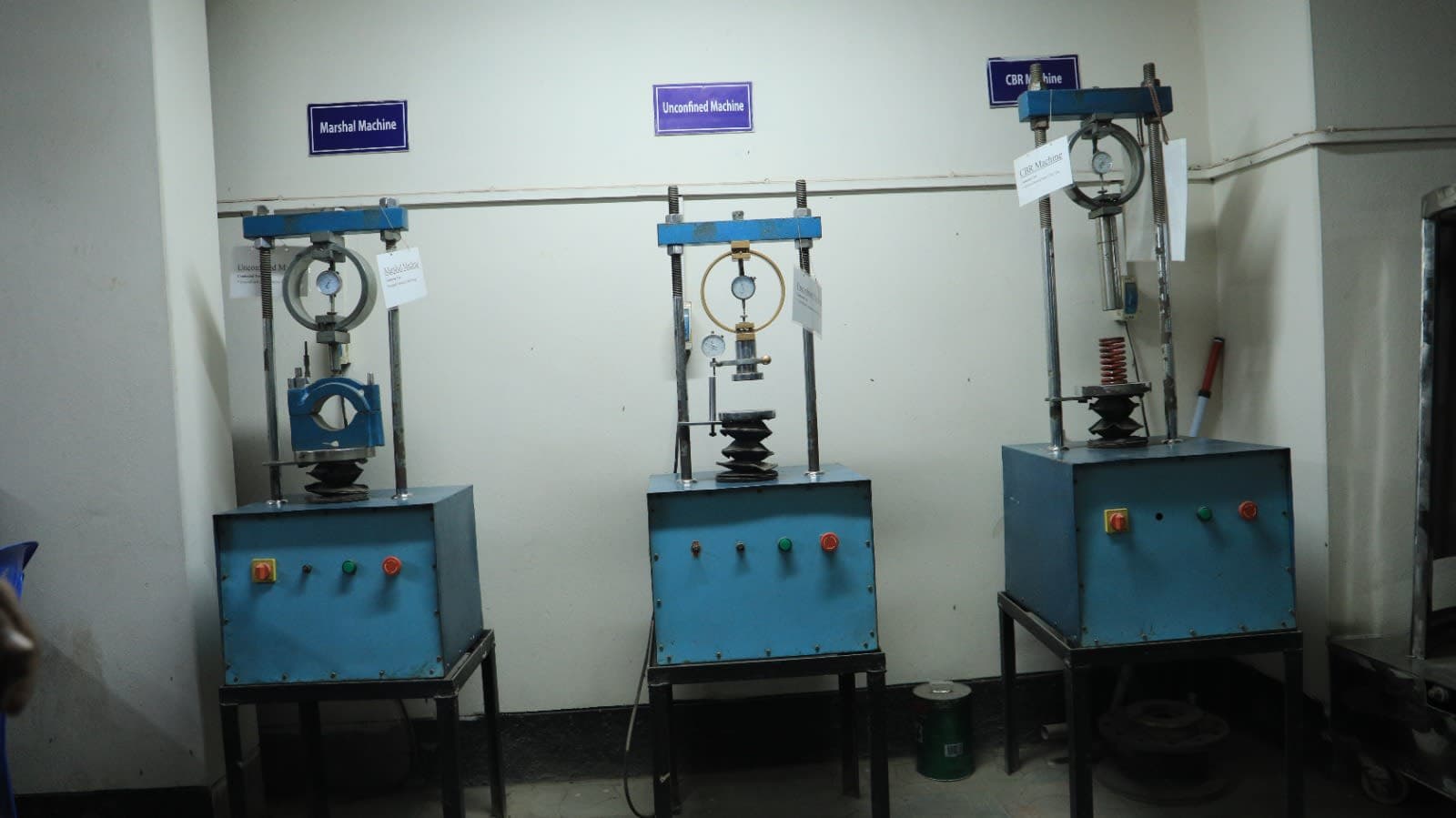 Structural Mechanics and Materials Lab